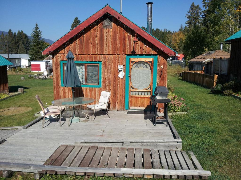 Steamboat Mountain Chalets Hotel Spillimacheen Стая снимка
